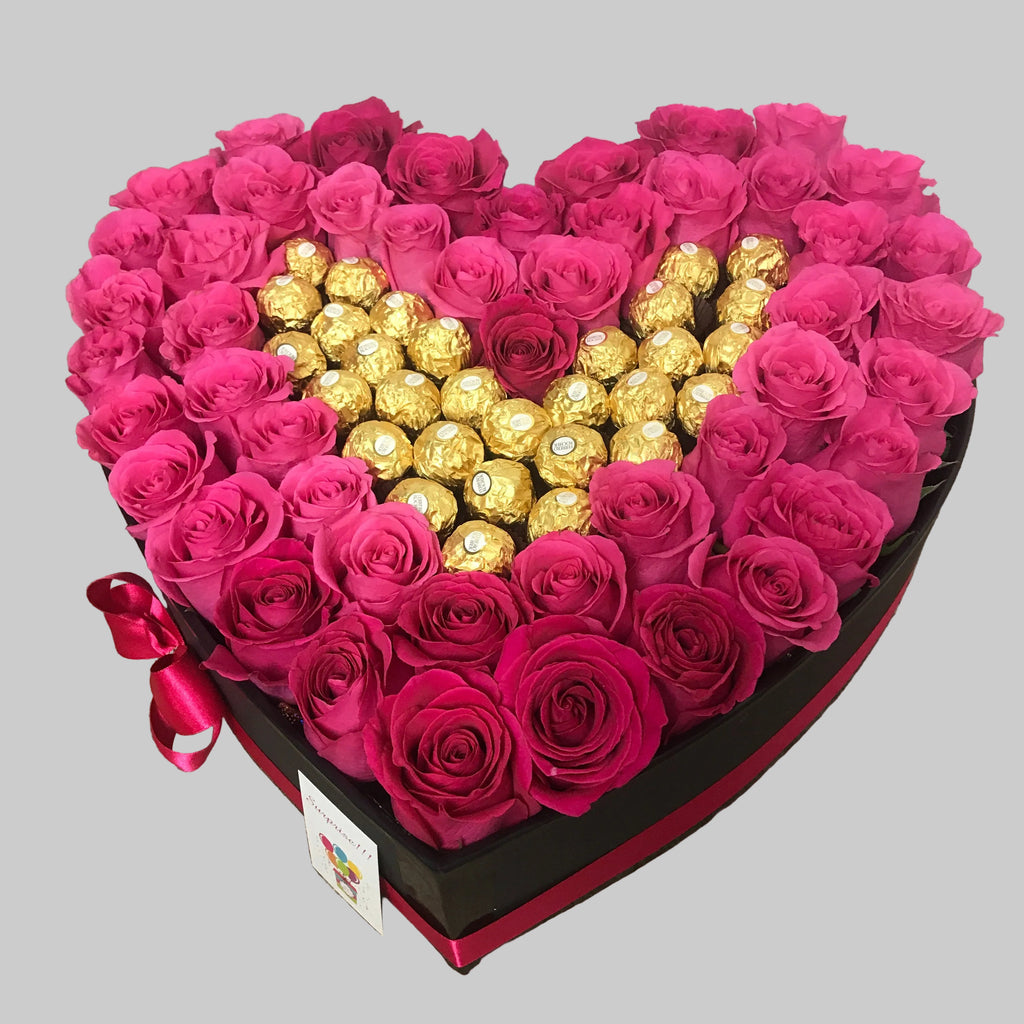 Heart Full of Roses – Custom Floral Heart with Ferrero Rocher | Corazón Floral Personalizado con Chocolates