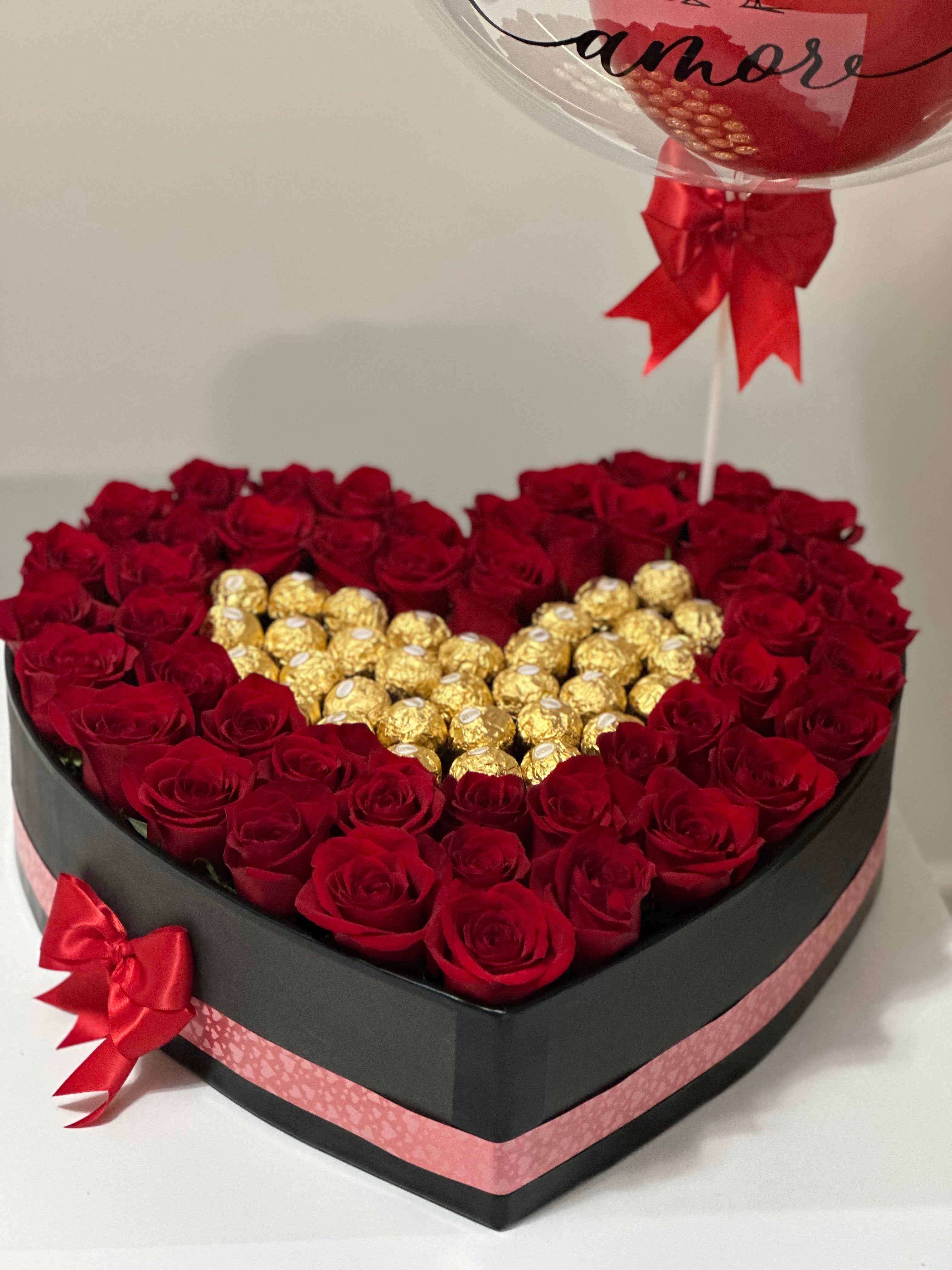 Heart Full of Roses – Custom Floral Heart with Ferrero Rocher | Corazón Floral Personalizado con Chocolates