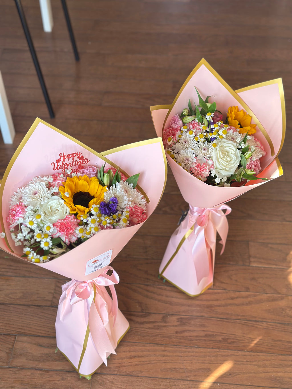 Sweet Gesture - Seasonal Bouquet / Sweet Gesture - Bouquet de Temporada