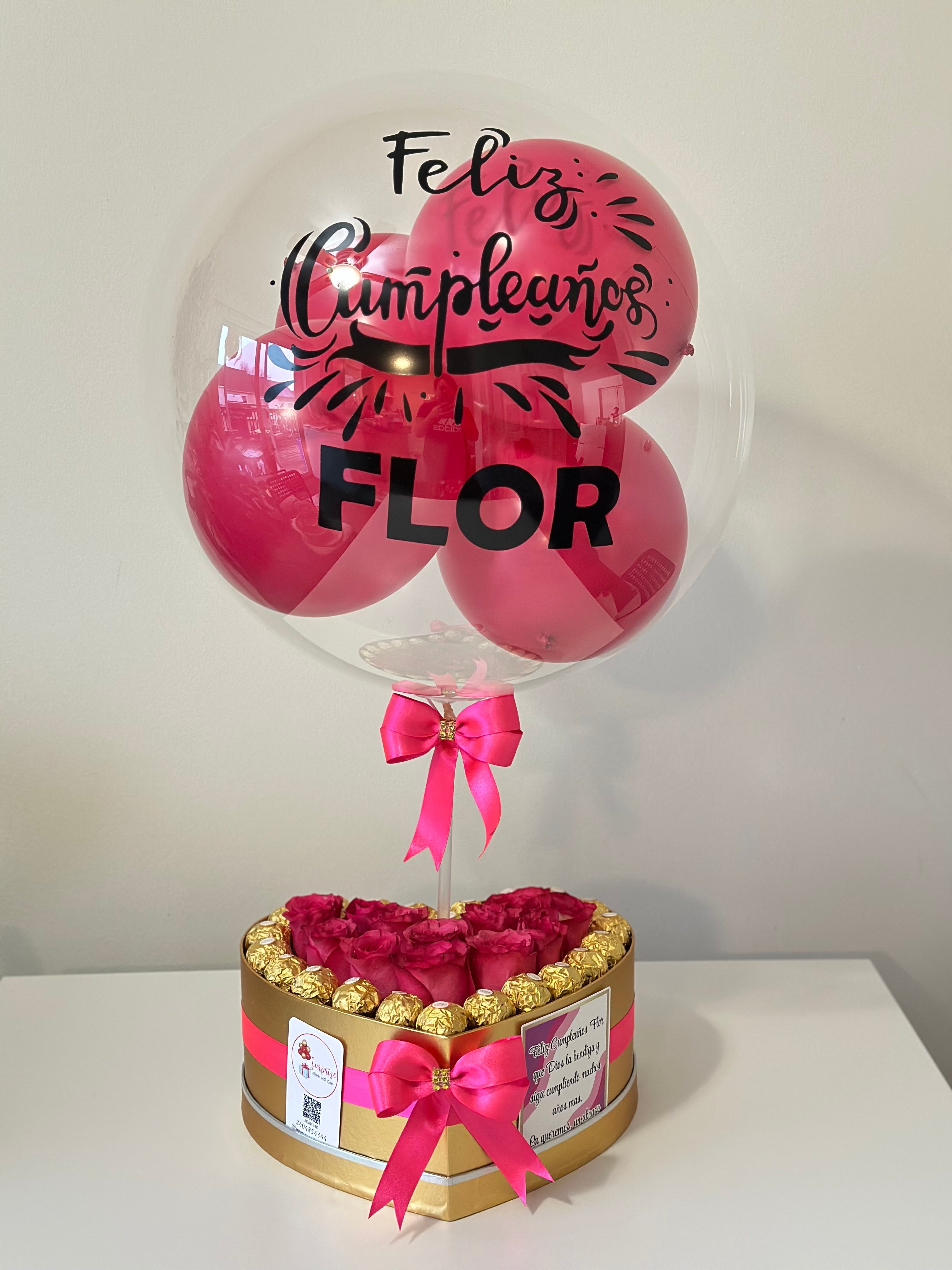 Sweet Heart Rose Box – 12 Roses & Ferrero Rocher with Personalized Balloon | Caja Corazón con Rosas, Ferreros y Globo Personalizado