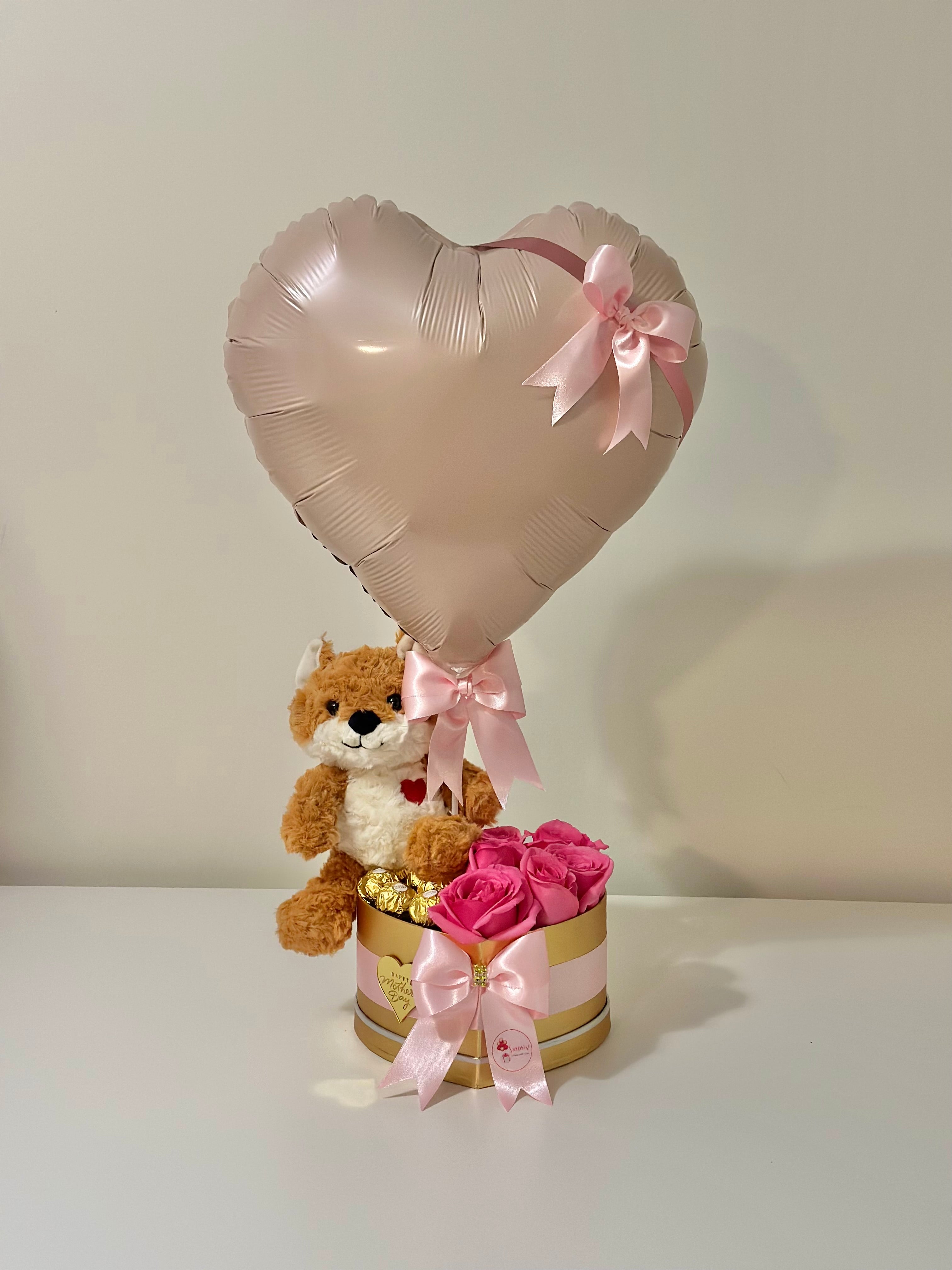 Cuddle & Bloom Heart | Corazón con Rosas y Peluche