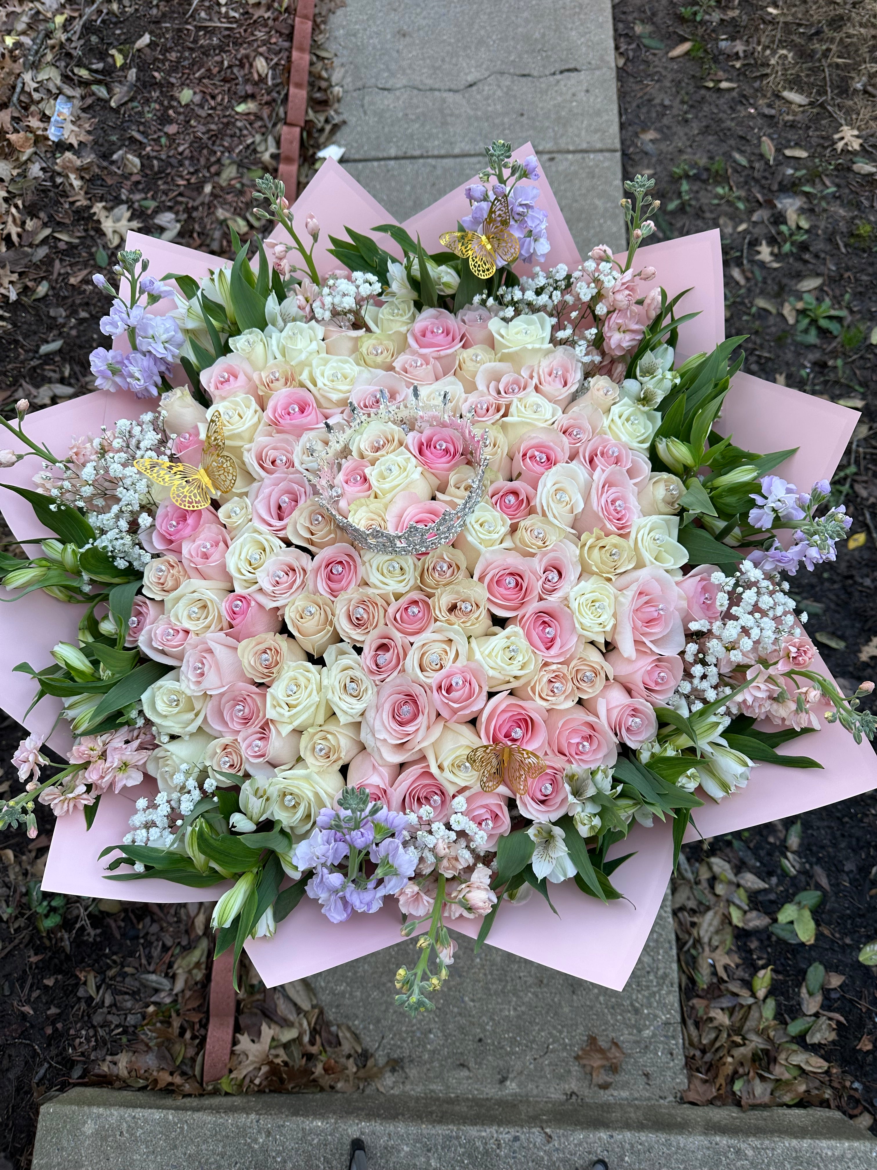 Royal Garden - 100 Roses Bouquet / Royal Garden - Bouquet de 100 Rosas