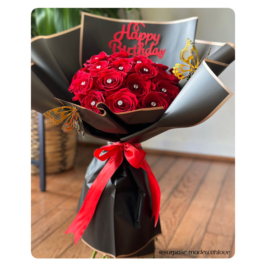 Two Dozen Roses - Signature Luxury / Dos Docenas de Rosas - Lujo Exclusivo