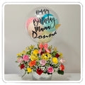 Vibrant Bloom Arrangement | Arreglo Floral Vibrante con Globo Personalizado