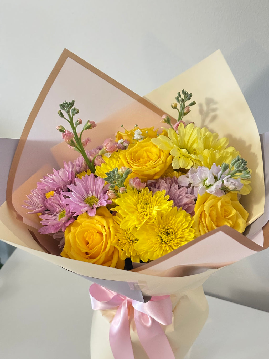 Fresh Charm - Seasonal Bouquet / Fresh Charm - Bouquet de Temporada